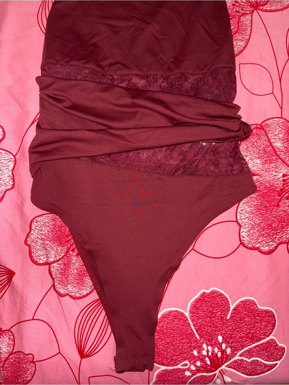 SHEIN Red Lace Detailed Bodysuit - Picture 11 of 15